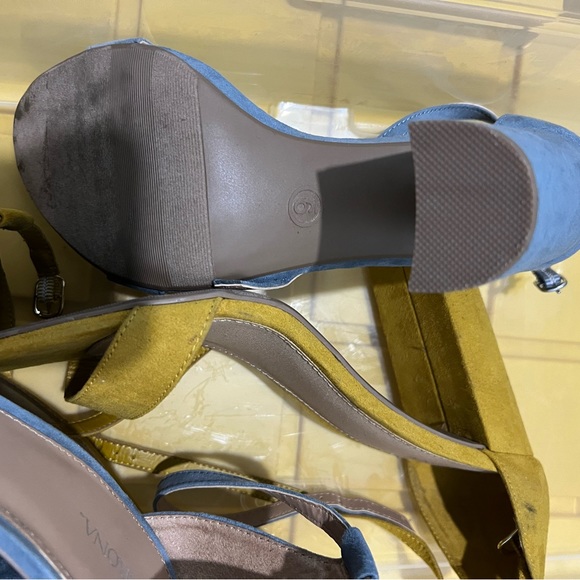 Merona heels - Picture 4 of 4